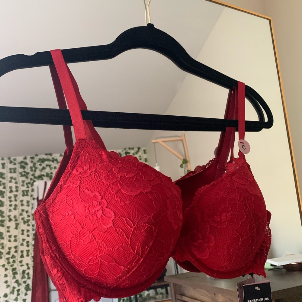 H&M Bralette - Picture 1 of 5